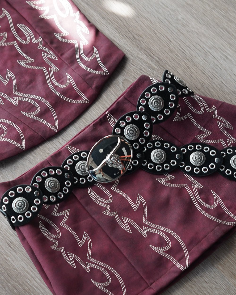 Buck Yeah Metallic Faux Leather Disc Belt - Cindy Jane Boutique - Belts