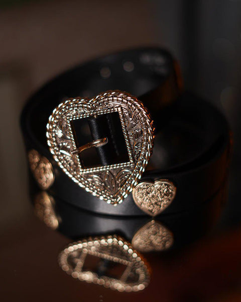 Black Etched Faux Leather With Golden Heart Buckle Belt  display picture 2
