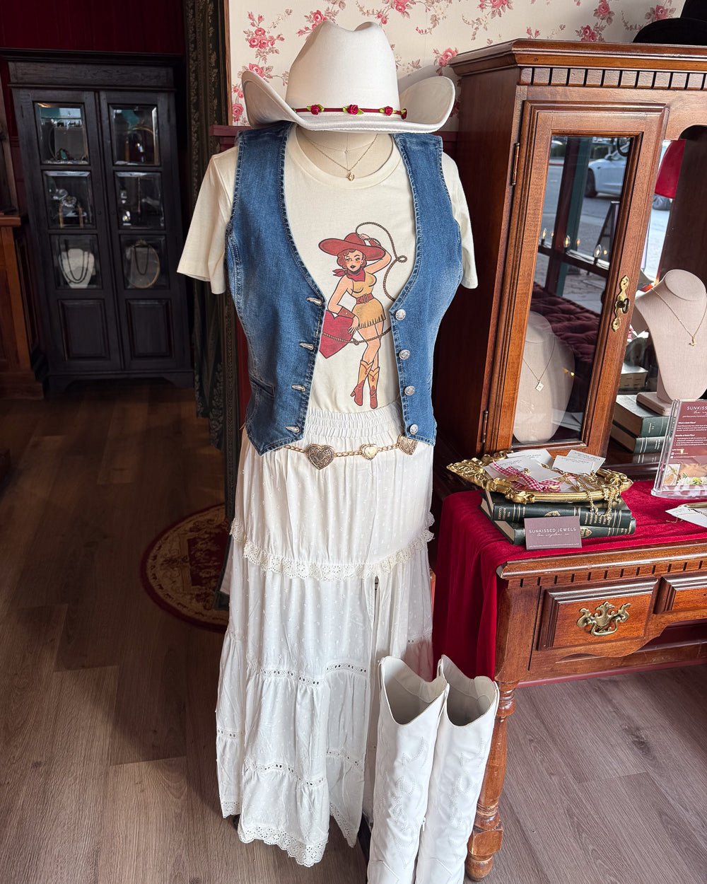Mischief Made Ivory Heart Bandit Fitted Short Sleeve Tee - Cindy Jane Boutique - Tees