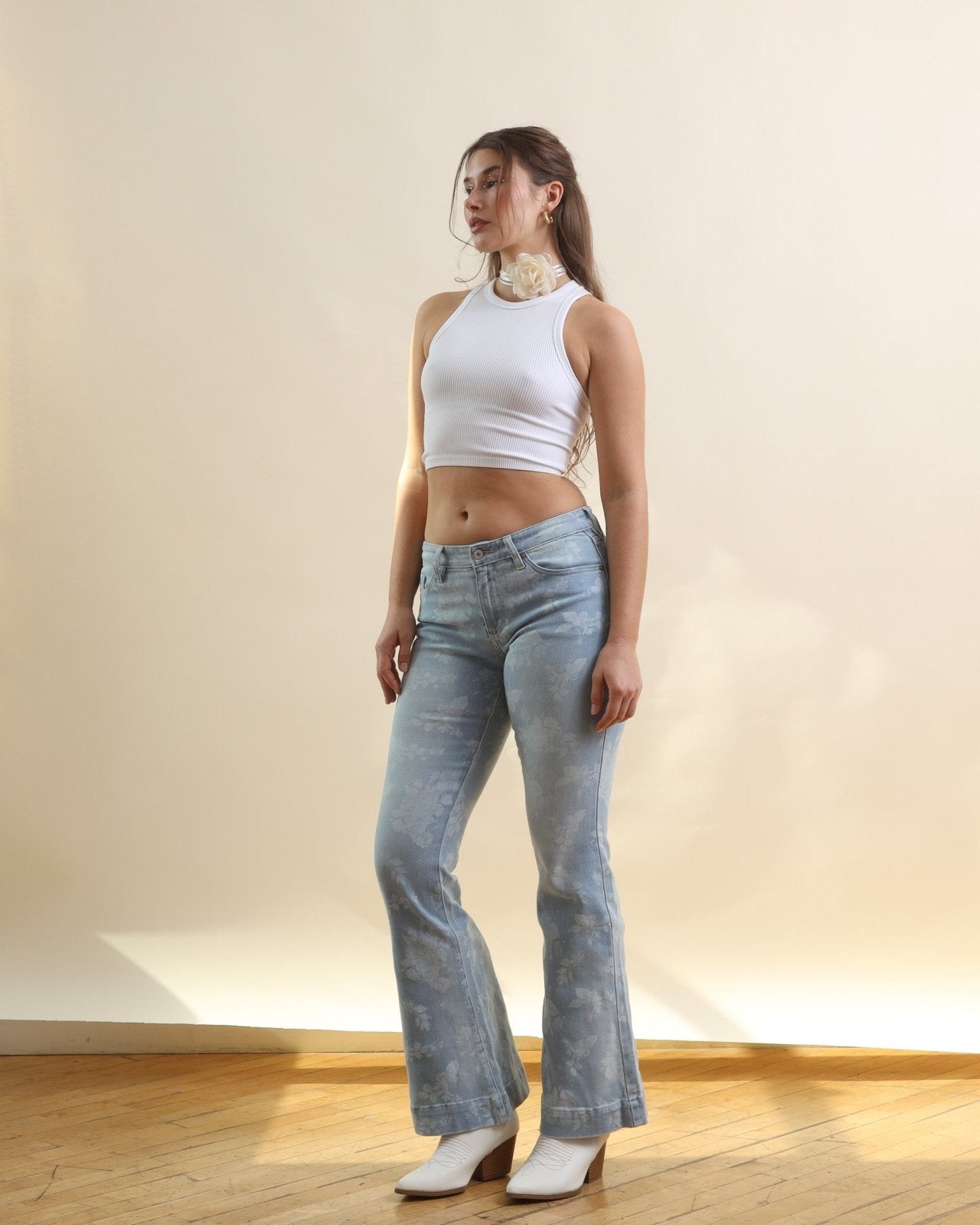 Low Rise Fit KanCan Light Wash Low Rise Flare Floral Print Jeans – Cindy Jane Boutique